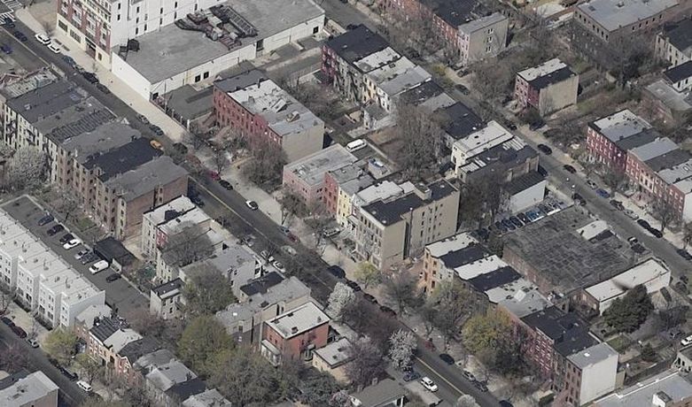 clinton hill: clinton av